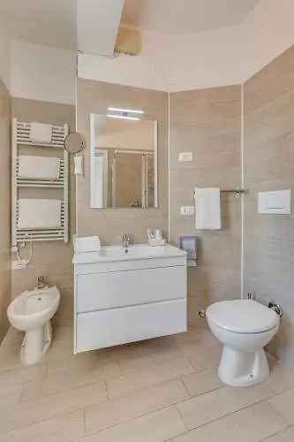 ***  Hotel Austria Каорле Италия