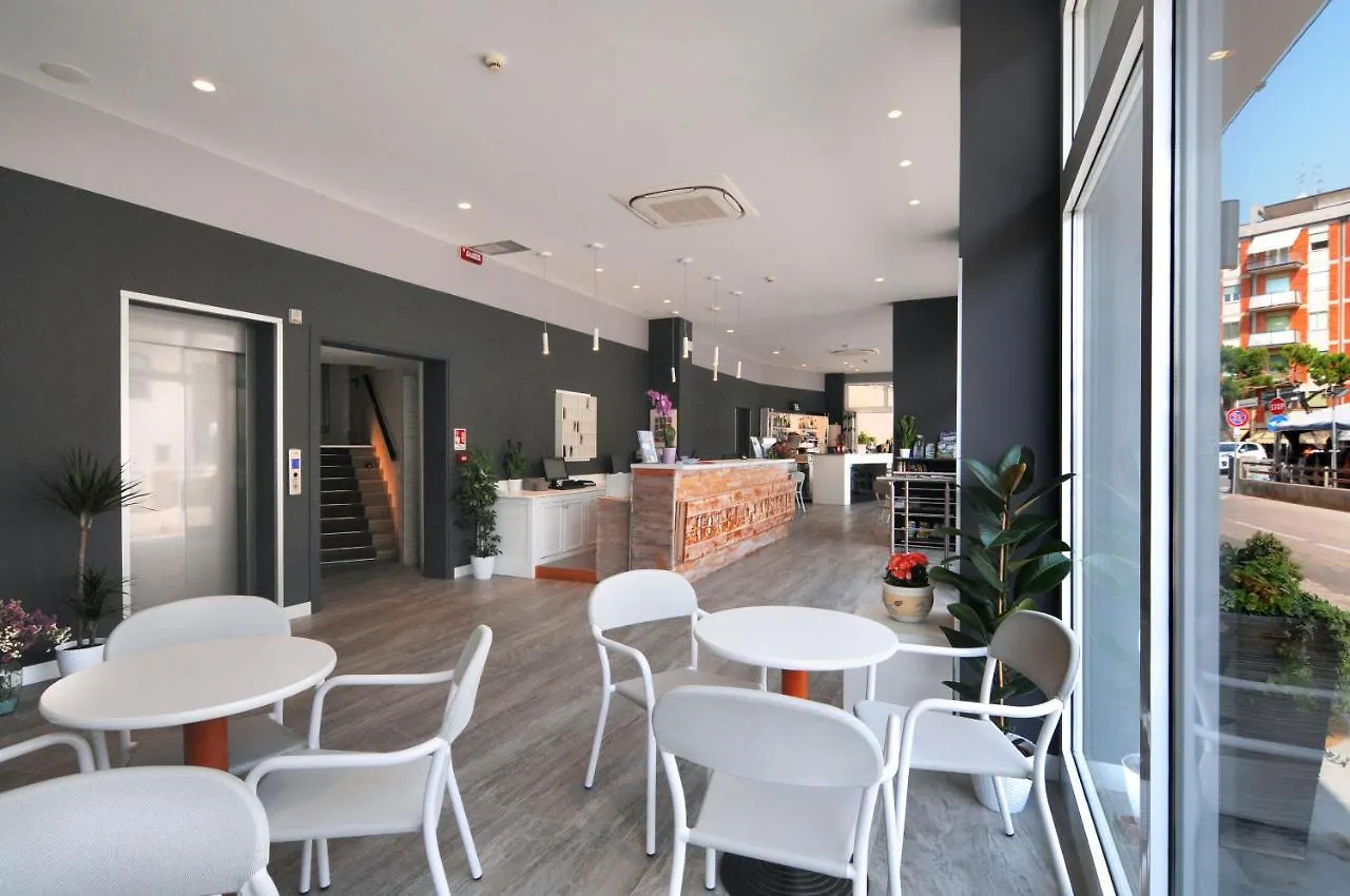 Hotel Austria Каорле 3*,