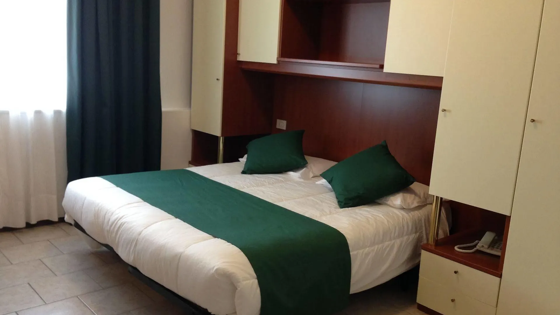 Hotel Austria Каорле 3*,  Италия