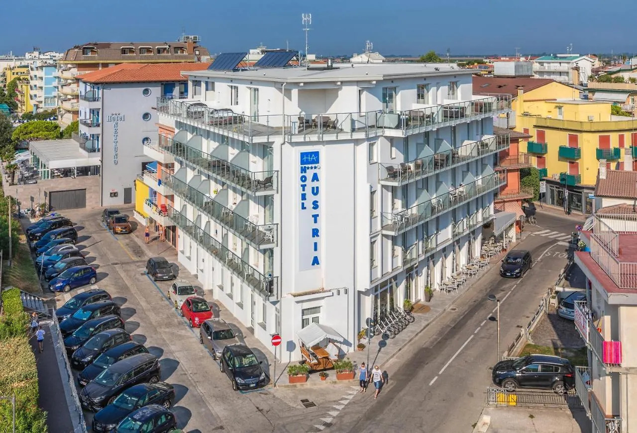 ***  Hotel Austria Каорле Италия