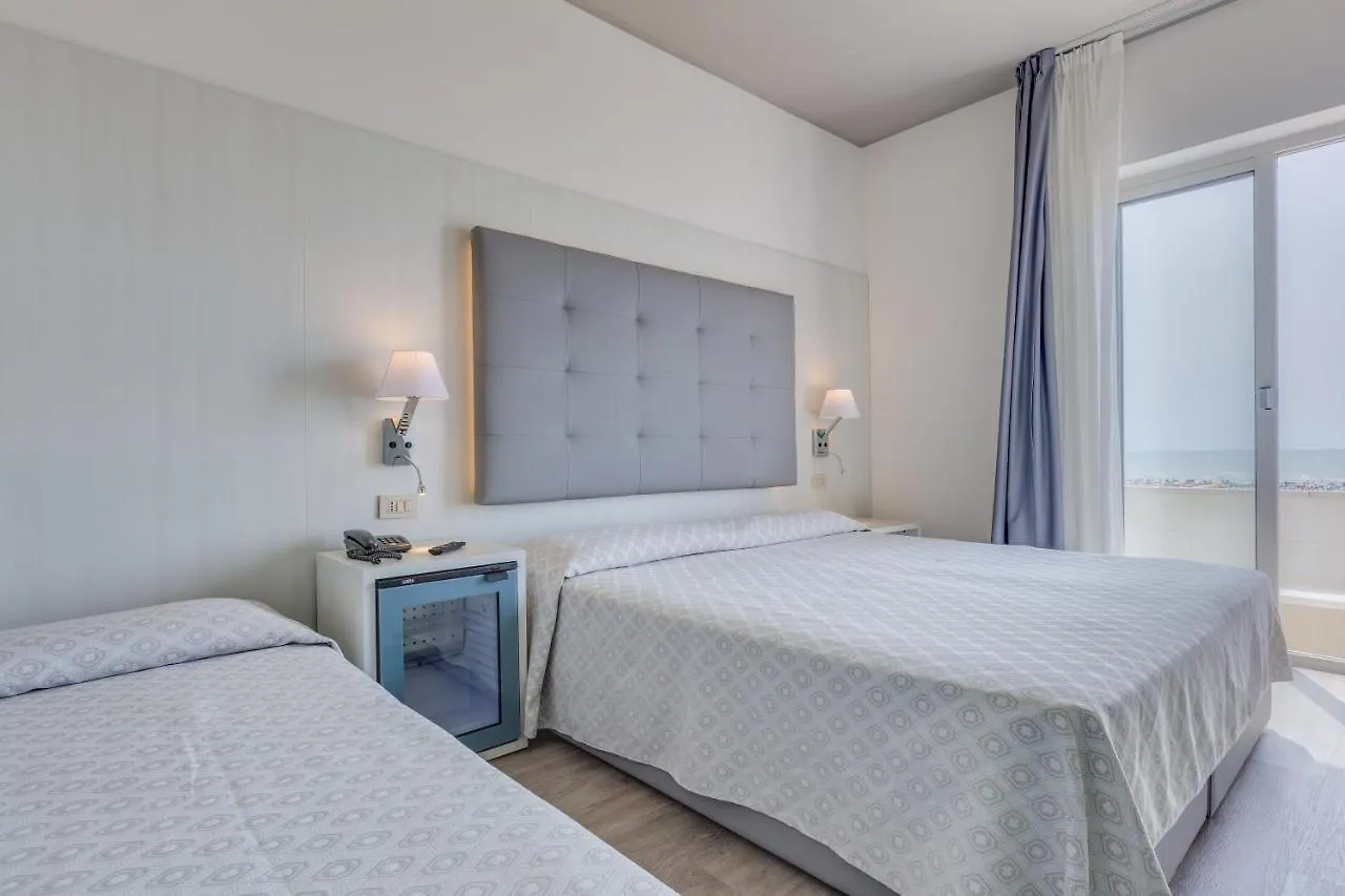 Hotel Austria Каорле Италия
